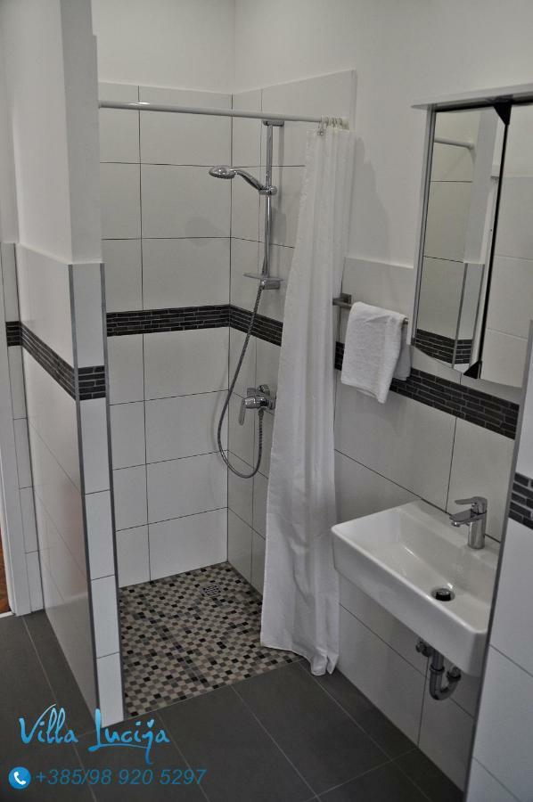 Rooms Villa Lucija Kraljevica Eksteriør bilde